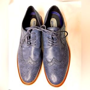 Reaction by Kenneth Cole leather slip-on, size 11.